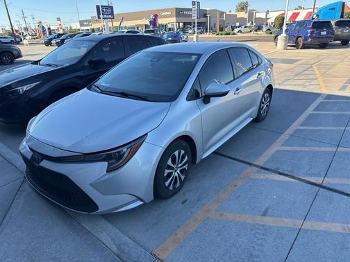 2022 Toyota Corolla Hybrid SE