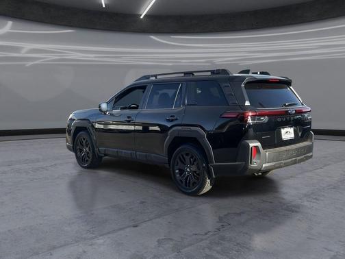 Crystal Black Silica 2026 Subaru Outback Limited XT