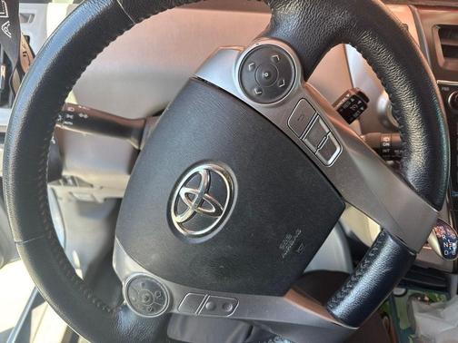 Clear Sky Metallic 2015 Toyota Prius v Four
