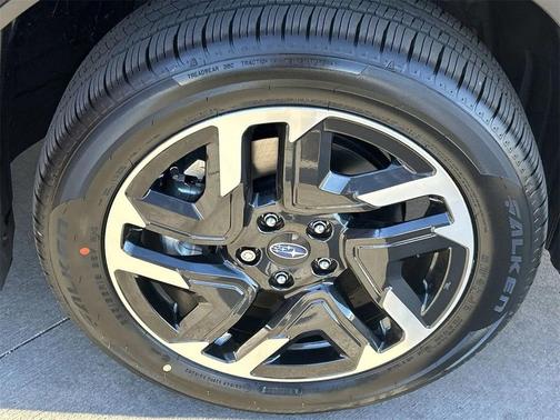 2025 Subaru Forester Hybrid Premium