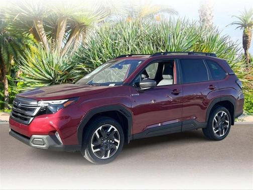 2025 Subaru Forester Hybrid Premium