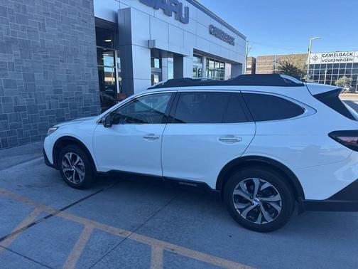 2020 Subaru Outback Touring XT