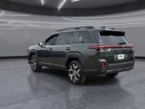 Deep Emerald Green Pearl 2026 Subaru Outback Touring XT