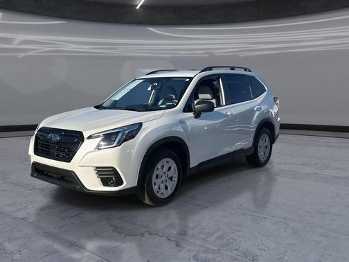 Crystal White Pearl 2024 Subaru Forester Base