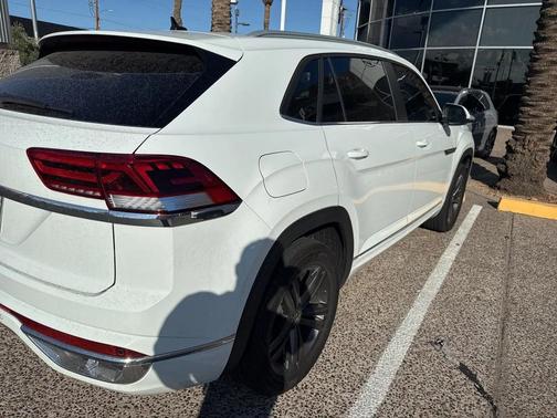 2021 Volkswagen Atlas Cross Sport 3.6L V6 SE w/Technology R-Line