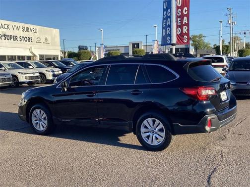 2019 Subaru Outback 2.5i