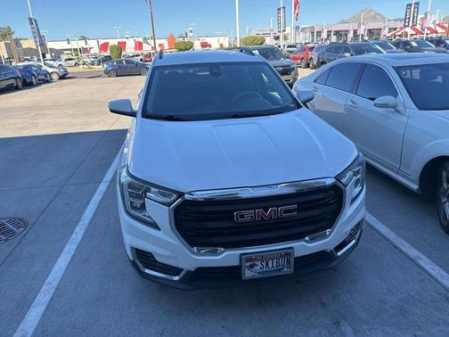 2022 GMC Terrain SLE