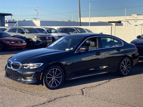 2022 BMW 330e Base
