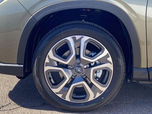 Autumn Green 2026 Subaru Ascent Limited 7-Passenger