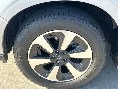 2017 Subaru Forester 2.5i