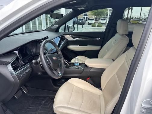 2022 Cadillac XT6 Sport AWD