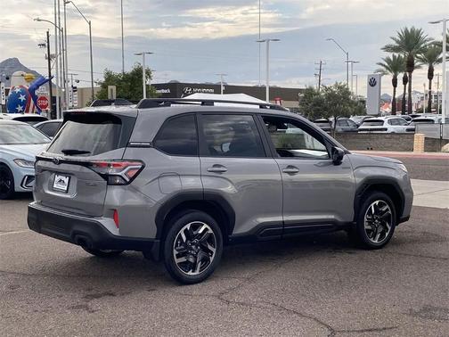 2025 Subaru Forester Hybrid Premium