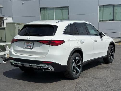 2025 Mercedes-Benz GLC 350e Base