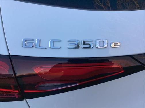 2025 Mercedes-Benz GLC 350e Base