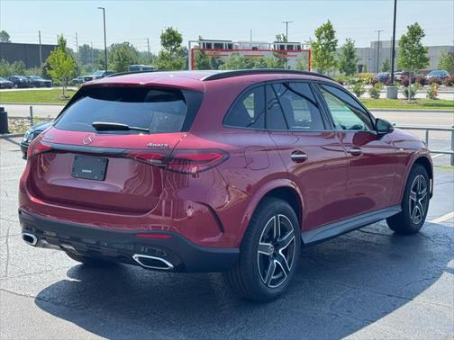 2025 Mercedes-Benz GLC 350e Base