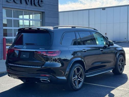 2026 Mercedes-Benz GLS 450 4MATIC