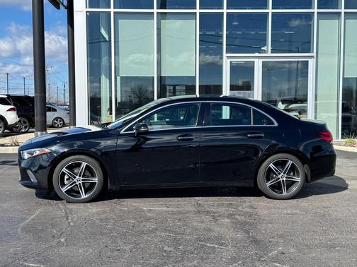 Night Black 2021 Mercedes-Benz A-Class 4MATIC