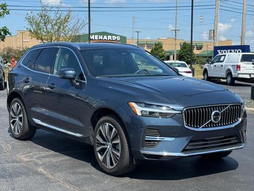 2022 Volvo XC60 Recharge Plug-In Hybrid T8 Inscription Expression
