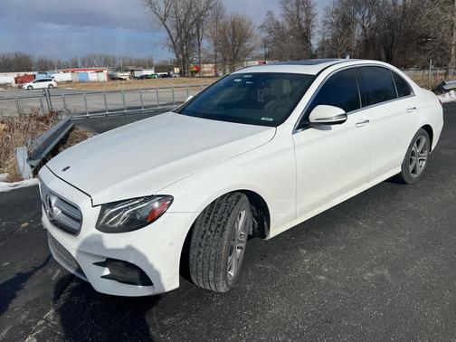 2018 Mercedes-Benz E-Class 4MATIC