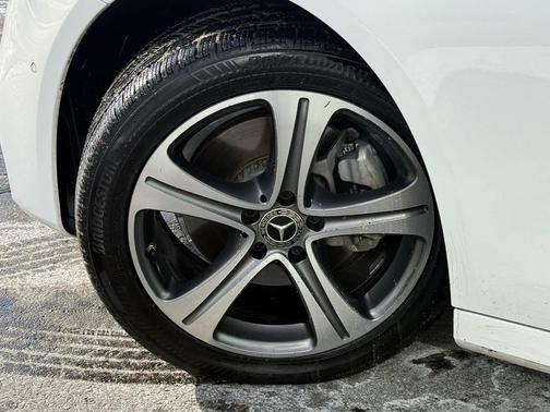 2018 Mercedes-Benz E-Class 4MATIC