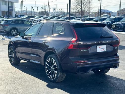 2026 Volvo XC60 B5 Ultra