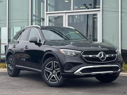 2026 Mercedes-Benz GLC 300 4MATIC