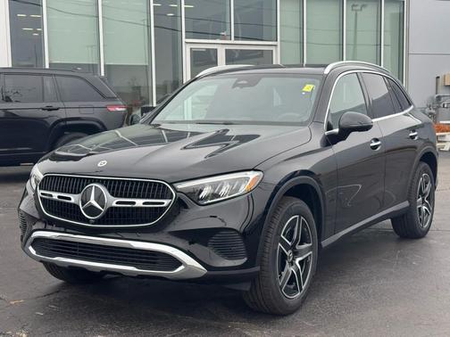 2026 Mercedes-Benz GLC 300 4MATIC