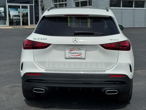 2025 Mercedes-Benz GLA 250 4MATIC