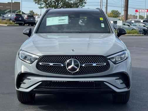 2026 Mercedes-Benz GLC 300 4MATIC