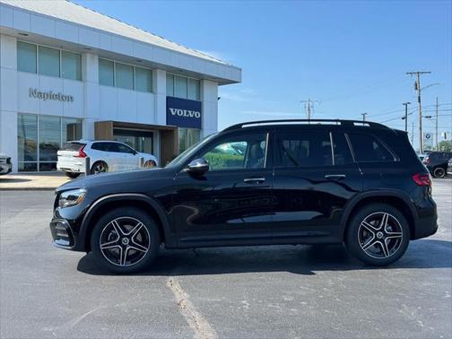 2025 Mercedes-Benz GLB 250 4MATIC