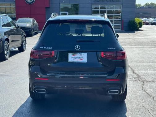 2025 Mercedes-Benz GLB 250 4MATIC