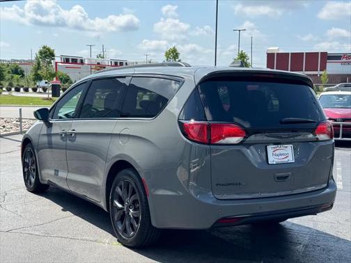 2020 Chrysler Pacifica Touring-L Plus