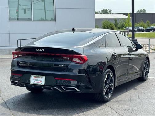 2022 Kia K5 GT-Line