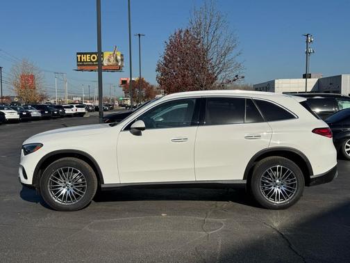 2026 Mercedes-Benz GLC 300 4MATIC