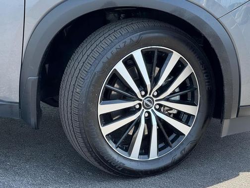 Gun Metallic 2025 Nissan Pathfinder Platinum 4WD