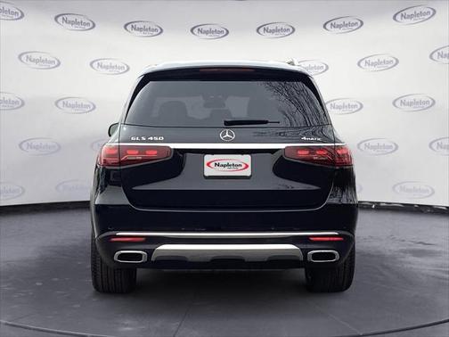 2025 Mercedes-Benz GLS 450 4MATIC