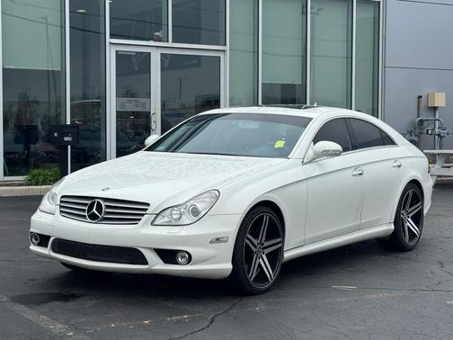 Arctic White 2007 Mercedes-Benz CLS-Class CLS 550