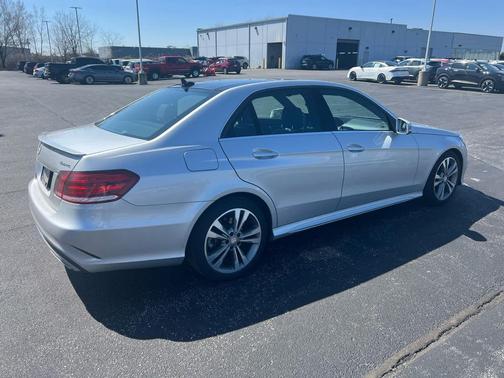 SILVER 2016 Mercedes-Benz E-Class 4MATIC