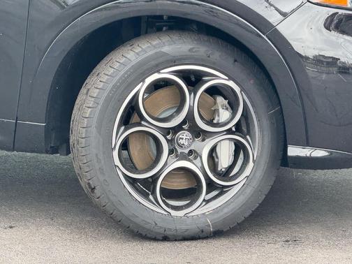 2025 Alfa Romeo Tonale EAWD