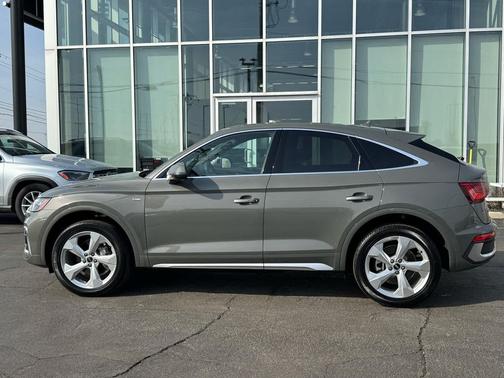 2024 Audi Q5 45 S line Premium Plus