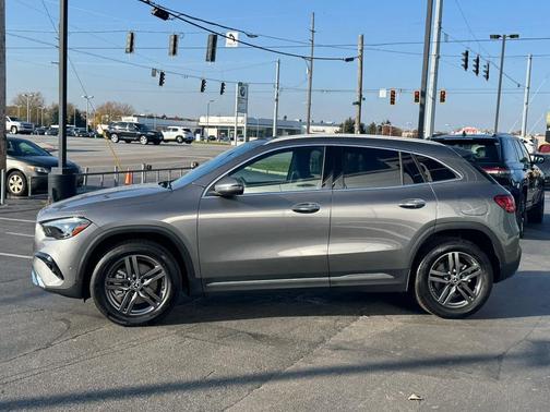 2025 Mercedes-Benz GLA 250 4MATIC
