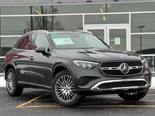 2026 Mercedes-Benz GLC 300 4MATIC