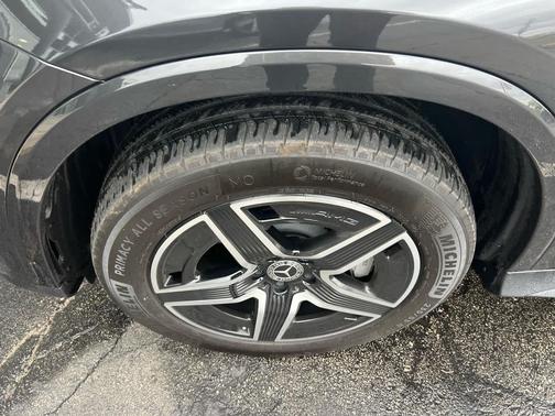 2024 Mercedes-Benz GLC 300 4MATIC