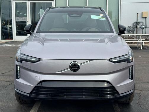 AURORA SILVER 2026 Volvo EX90 Ultra, Twin Motor Performance, Fully electric, 7 Seats