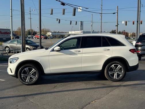 2022 Mercedes-Benz GLC 300 4MATIC