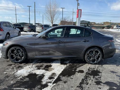 2026 Alfa Romeo Giulia AWD