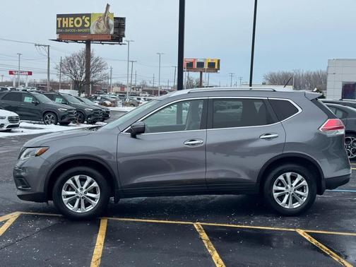 2015 Nissan Rogue SV