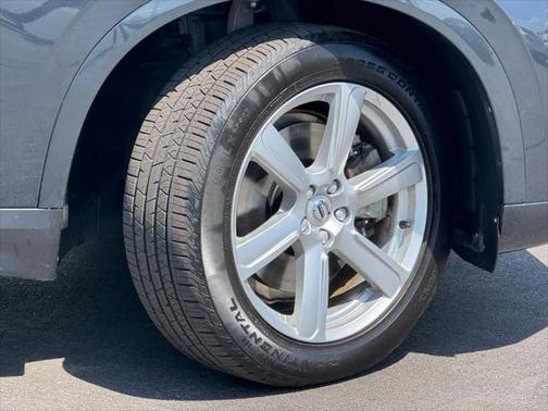 2022 Volvo XC90 T5 Momentum