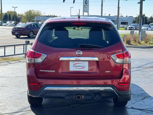 2014 Nissan Pathfinder S
