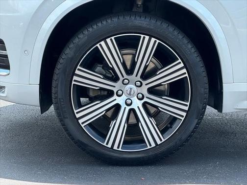 2022 Volvo XC90 T6 Inscription